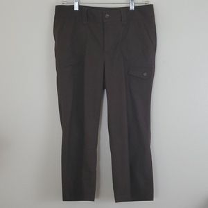 Dockers Favorite Fit Brown Capris 8